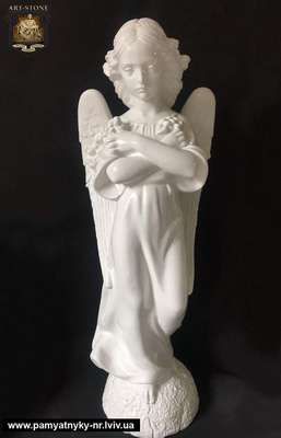 Скульптури на пам’ятники: ангели великі